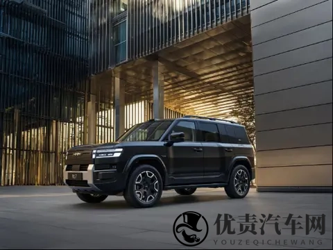 10月汽车销量：小米YU7狂卖33万辆 特斯拉Model 3遇冷暴跌！-2