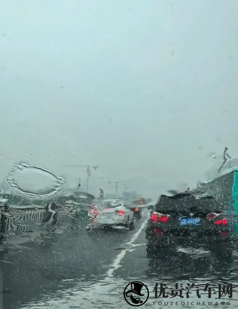 注意落石！这种情況快速通过不要停-2