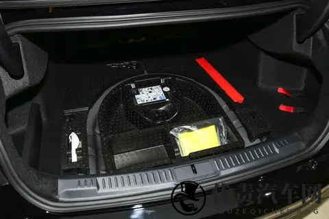 林肯 Z 燃油版：三个场景告诉你 “该选哪款”-3