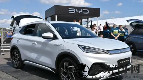 外媒：比亚迪2026年海外销量目标160万辆-2