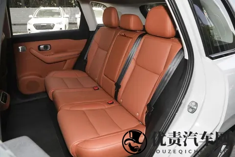 15万内中型SUV，空间大配置高，现在入手划算吗？-1