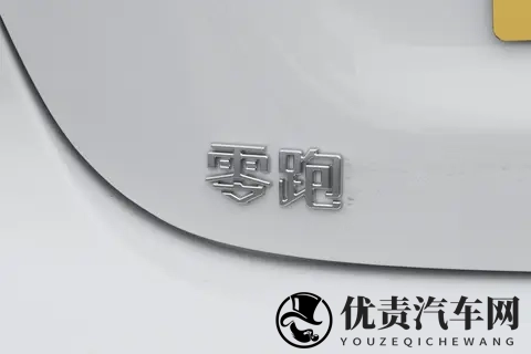 年轻人4w买车不纠结!零跑T03赠家充桩+终身三电质保,代步超合适-2