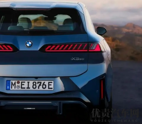 华系旗舰岚图泰山西安登场 满配实力颠覆豪华认知-1