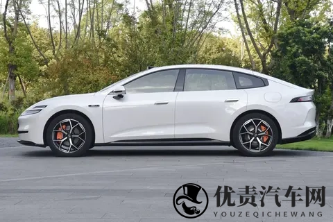 长安启源A06:续航630km,激光雷达+800V快充,值得买吗?-2