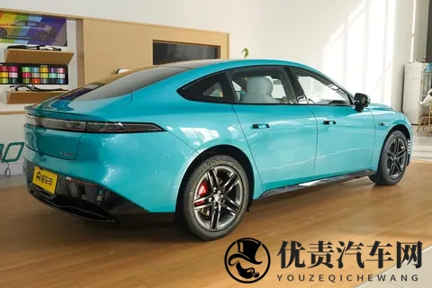 东风奕派eπ007+ 全系激光雷达、骁龙8295芯片，还配电动尾翼-1