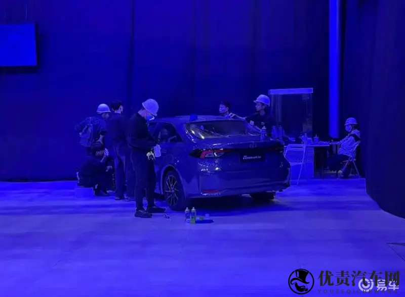 2025广州车展探馆：新款卡罗拉现身 轴距加长 搭载20L发动机-1