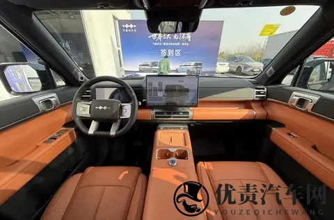 插混+越野基因+方盒子，20万预算方程豹钛7值不值得买、怎么买？-3