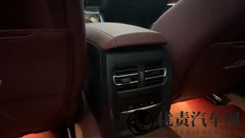 20–30 万新能源车怎么选？宝马 i3 是最不容易选错的那台-1