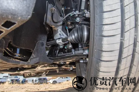 试驾完山海 L7 PLUS，才明白旅行小房车为啥这么火！-3