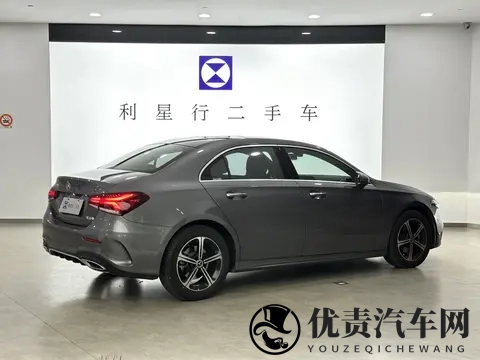 参考标题:22年奔驰A级，2万公里，时尚座驾，省下大几万！-3
