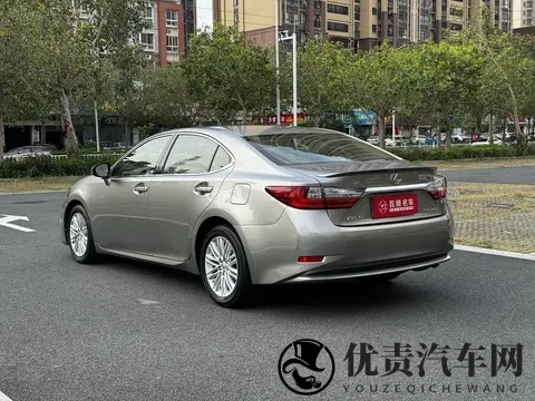 12万多拿下雷克萨斯ES,宜商宜家,享受舒适驾乘!-2