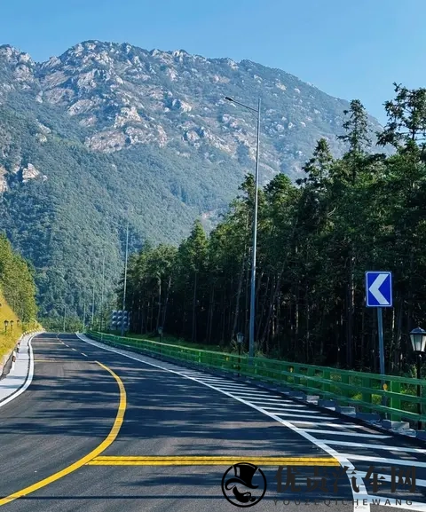 庐山上山路：如何应对频繁会车？-2