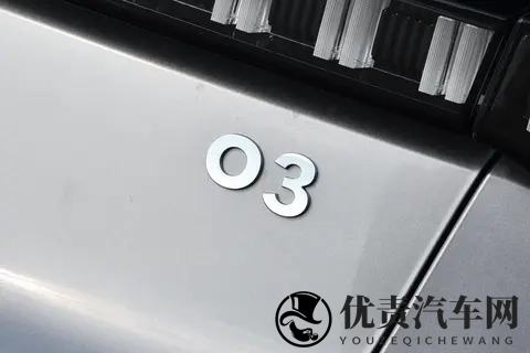 体验第三代领克03!15万级家轿它凭啥成为大伙儿心头好?-3