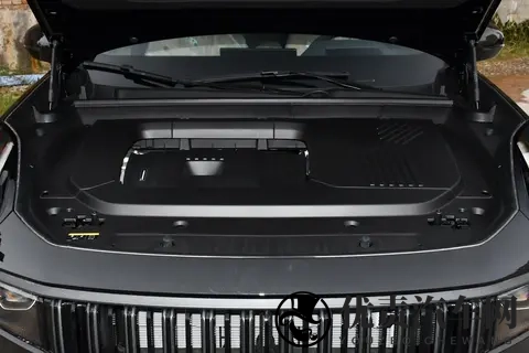 预算25万,买豪华中大型SUV,为什么很多人都推荐领克09?-3