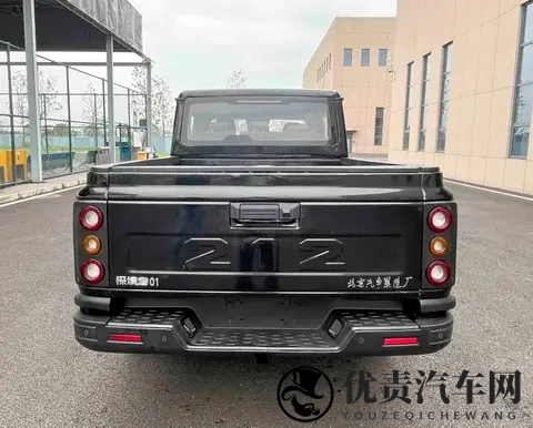 选装配置丰富!212品牌全新皮卡探境者01,硬派皮卡新选择-1