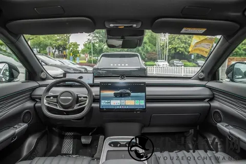 17万起售，标配空悬+CDC+8295，星途星纪元ET如何？-3