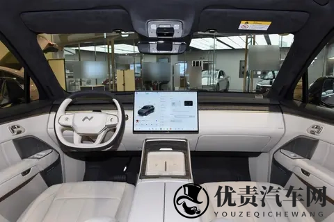 一部到位的家庭智能终端:乐道L90的用车哲学-1