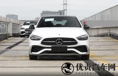 售价3383万元起,2026款奔驰C级上市,价格上调,升级20T发动机-1