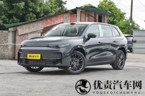 年底买车不踩坑 13万级中型SUV选车指南 这款全球爆款竟藏越级惊喜-1