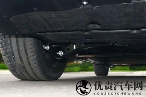 纯电大三排SUV，标配900V快充，三分钟换电，出行无忧：乐道L90-2