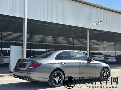 2017款奔驰E300：优雅依旧，7万公里，商务家用皆宜-3