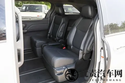 格瑞维亚两驱舒适版与两驱豪华版怎么选？有何不同？整体评测分析-2