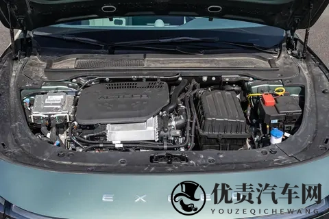 15万的C级车怎么选？激光雷达+续航1645km，星纪元ES可以一战！-1