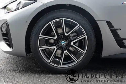 2024款宝马4系选购指南：动力与个性的双重抉择-2