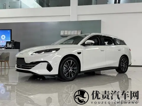 比亚迪推出旅行车，进货价105万，配车载冰箱，提前锁定爆款？-2