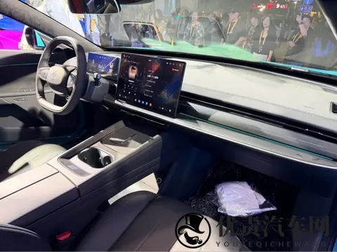 限时焕新价1399万元起 东风奕派eπ007+正式上市-2