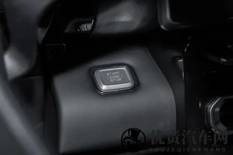 试驾捷途山海T1:15万级,经典方盒子+三电机真四驱,可城可野?-2