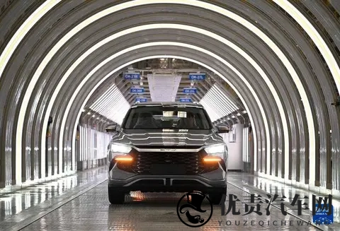 新能源汽车销量迎历史性节点！为何越来越好卖？-2