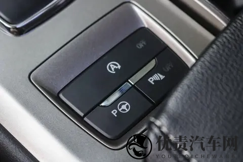 自动驻车和电子手刹有什么区别？老司机：这都不懂别开车了-2