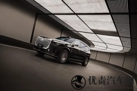 岚图泰山或45万叫板问界M9！邵明峰放言：中国旗舰SUV只看这两家-1