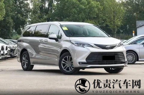 低油耗+大空间BUFF叠满，丰田赛那能选吗？家用就这么选-1