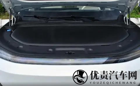 深蓝S09对比领克900：30万预算买哪款更值得？-3