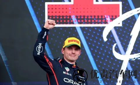 从维修区到领奖台！全球媒体齐声赞叹：“维斯塔潘，天才怪物！”-2