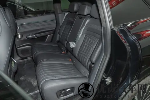 20 万级买车，这次真不用 “委屈将就” 了​！2025 款星途星纪元 ET-1