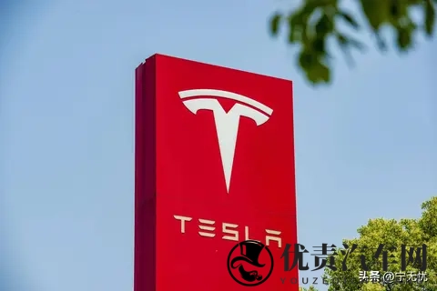 补贴退潮前最后收割!特斯拉狂降5万冲15万级,12家车企连夜跟降-2