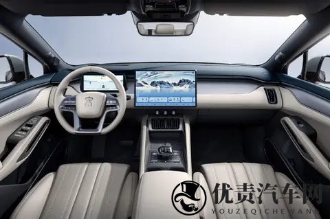 20万以下车能自动开市区了！华为、比亚迪把百万豪车配置卷成标配-1