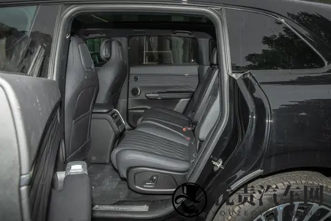 20万级新能源SUV推荐！空间大、配置高，续航超1600km-3