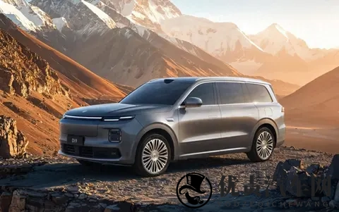 零跑D19玩出新活儿，30万价位里它能打么？-2