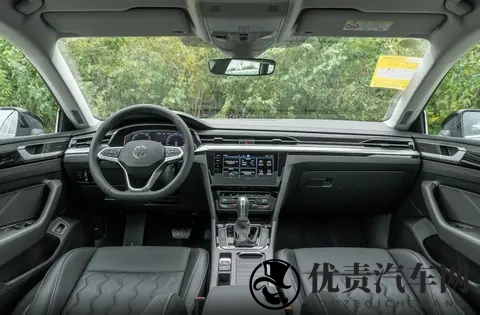 动力充沛，颜值高，配置扎实，大众CC怎么选？-3