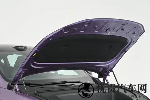 深蓝L06堆满好东西！15万级科技狂魔，诚意值得夸吗？-2