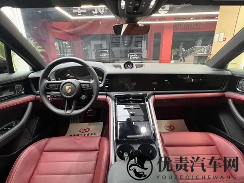97万拿下保时捷Panamera准新车,体验陆地飞行-2