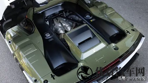 情怀再现:法拉利SC40-3