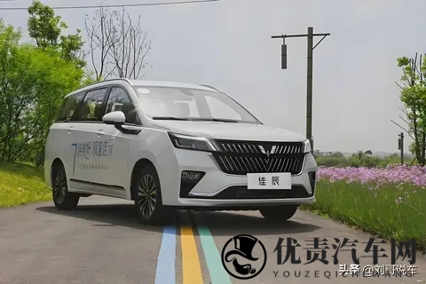 惨淡!10月燃油MPV销量,仅7款车型破千,丰田包揽前2,库斯途第6-1