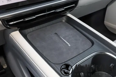 15万级新能源市场迎来实力选手?深度体验东风奕派eπ007+-1