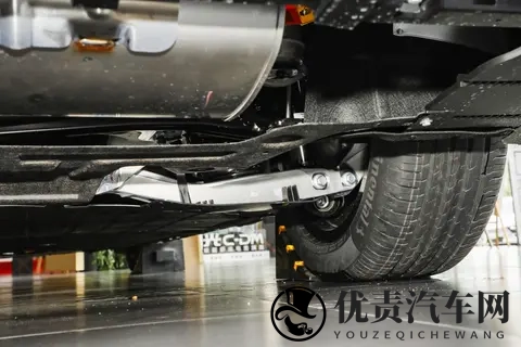 15万起闭眼冲!2025款星纪元ES:1645km续航+508TOPS智能辅助驾驶-2