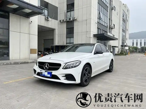 15万多拿下优雅座驾,2021款奔驰C级,都市白领新选择?-3
